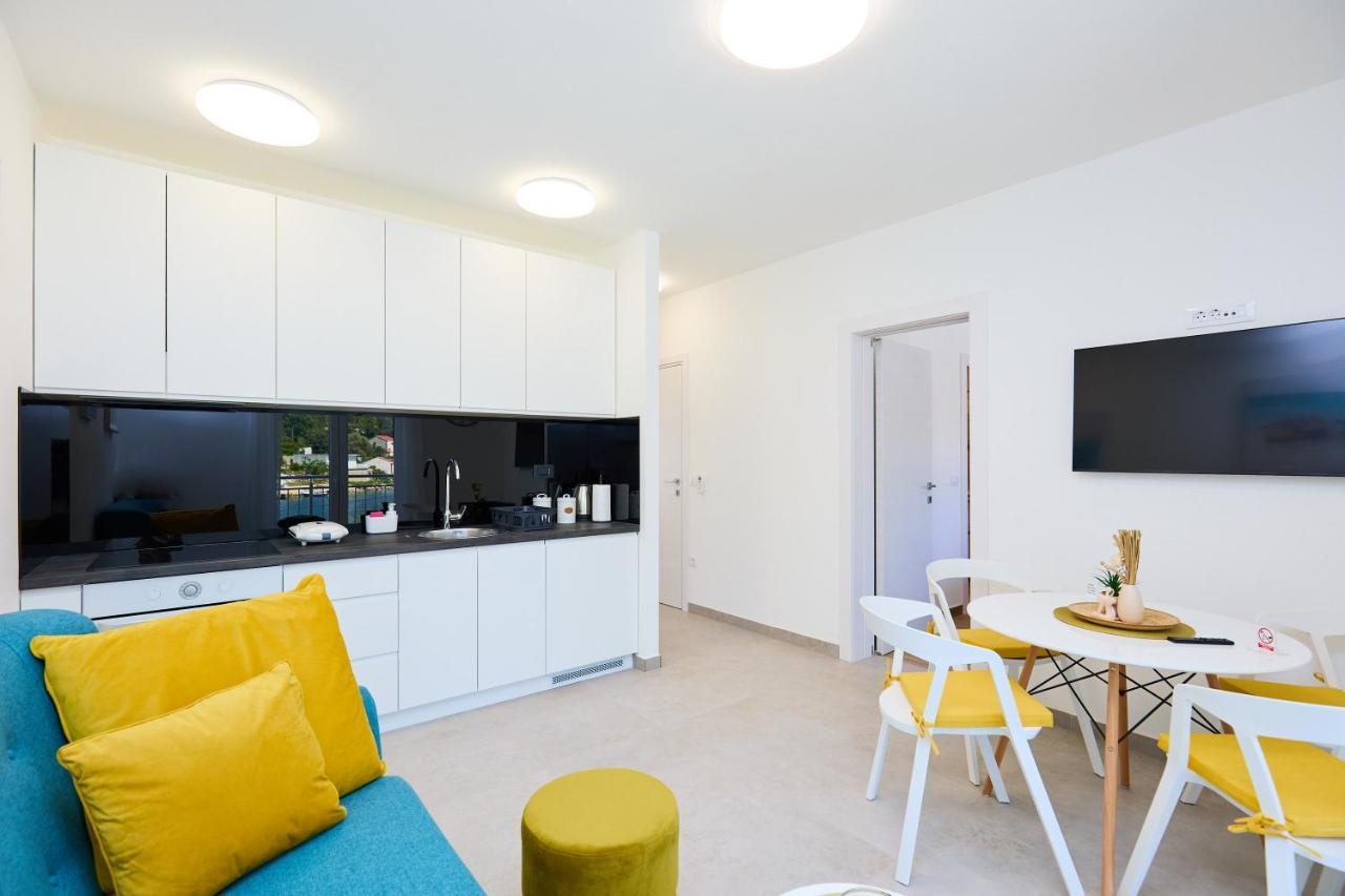 Green Lantern Apartments Okuklje Eksteriør bilde
